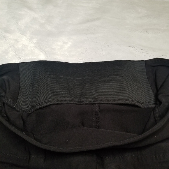 Mid Rise Skinny Pull-On Pants - Picture 3 of 3